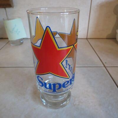 SuperStar Peanuts Snoopy Woodstock Drinking Glass - Item # 125