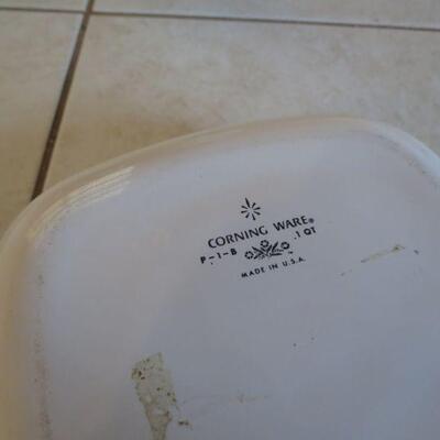 Vintage Corning Blue Cornflower Casserole Dish with Lid 7 x 9 inches - Item # 126