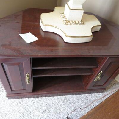 TV Stand 23 1/2 Tall and 35 1/2 inches long by 19 1/2 inches deep - Item # 161