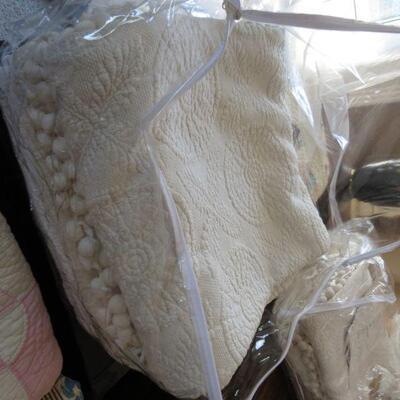 3 Twin Bedspreads - Item # 169