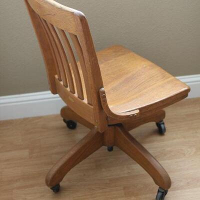 Lot 1 Wood Office Chair