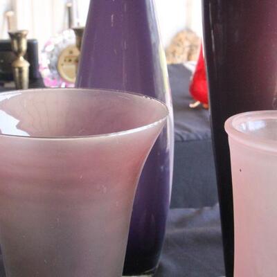 Lot 62 Purple/Pink Vases