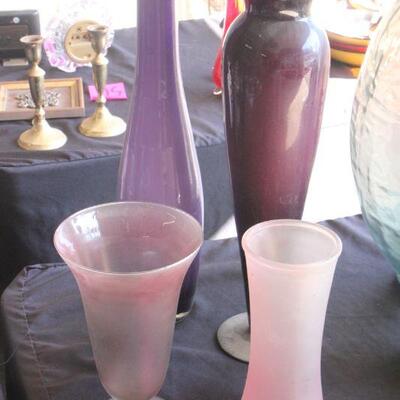 Lot 62 Purple/Pink Vases