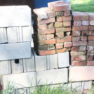 Lot 168 Bricks & Cinder Blocks