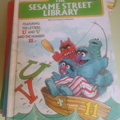 Lot 26 The Sesame Street Library 15 Books 1978