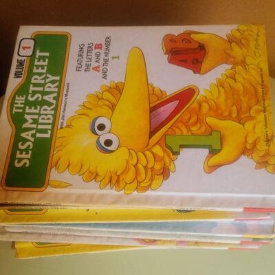 Lot 26 The Sesame Street Library 15 Books 1978