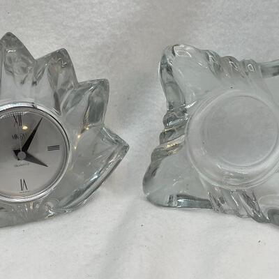 Mikasa clock with two different holders