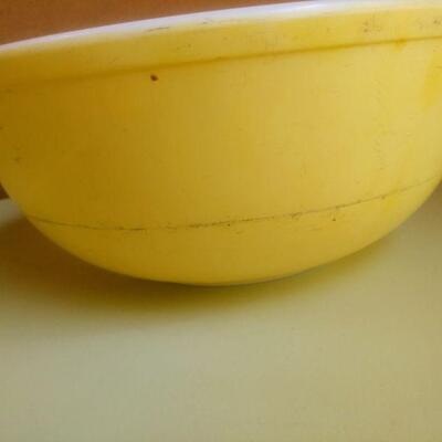 Lot 50 Pyrex Bowl 