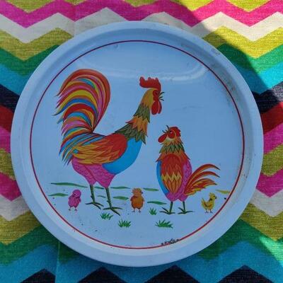 Vintage rooster and chicken metal plates