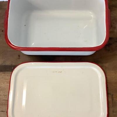 295 Vintage White and Red Enamelware Baking Pan with Lid