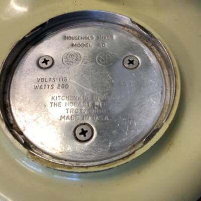 300 Vintage KitchenAid Household Mixer