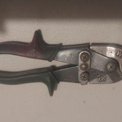 Gardening Items, Hedge Clippers, Tools, Auto Supplies, Ceramic Tiles...etc