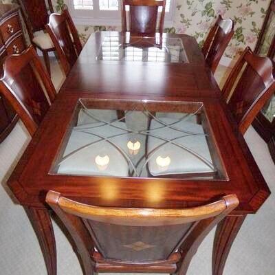 LOT 3  GORGEOUS ALEXANDER JULIAN FORMAL DINING TABLE & CHAIRS