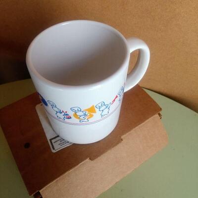 Lot 65 Pillsbury Mug 1991 New in Box