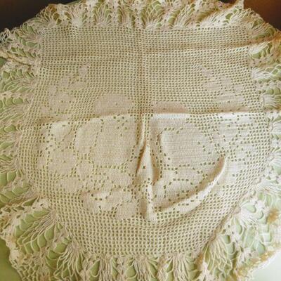 Lot 72 Doily Placemats