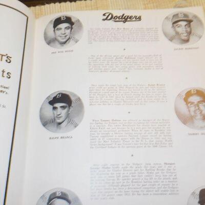 " 1951 & 1952 World Series Baseball Champion Programs"./ Giants vs Yankees and Yankees vs Dodgers.