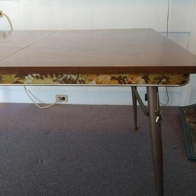 Walter of Wabash Table