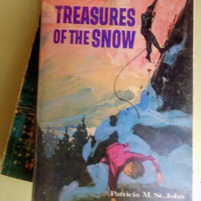 Lot 81 Misc. Vintage Books