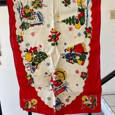 Vintage Christmas Table Runner YD#022-0067