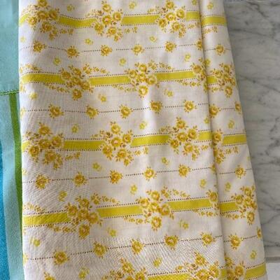 Mixed Lot of Vintage Bed Sheets YD#022-0094