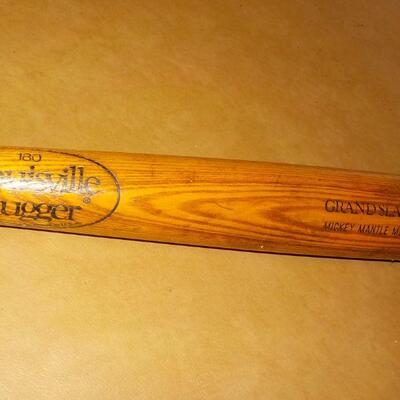 Louisville slugger  Mickie Mantle. Model.