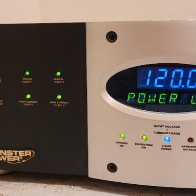 Lot 23: MONSTER POWER HTPS 7000 MKII Home Theatre Reference PURE POWER Power Source TESTED A+ 