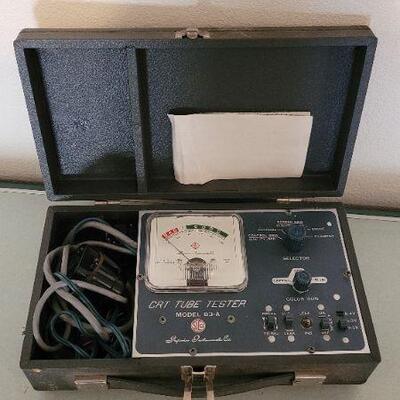 Lot 43: Vintage SUPERIOR INSTRUMENTS CO CRT Tube Tester Kit 