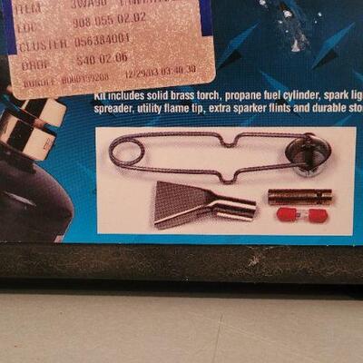 Lot 44: New BENZOMATIC 7 Piece Propane Torch Kit 