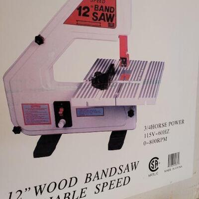 Lot 45: New CENTRAL MACHINERY 12" Wood Bandsaw Variable Speed