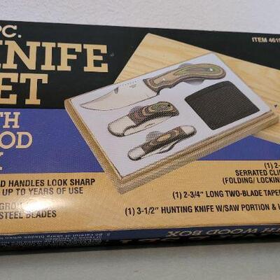 Lot 47: NEW 3 Piece Knife Set 