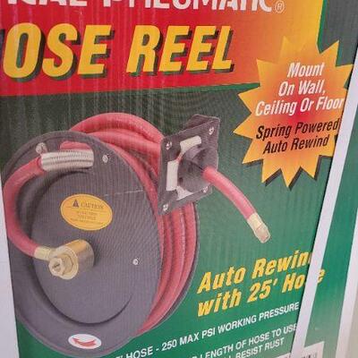 Lot 62: New Heavy Duty CENTRAL PNEUMATIC Hose Reel w/ Auto Rewind