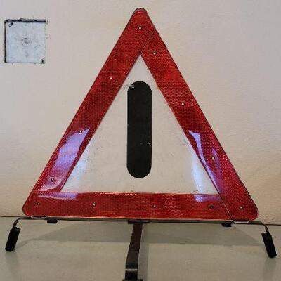 Lot 64: Vintage MERCEDES BENZ Road Safety Metal Reflective Triangle