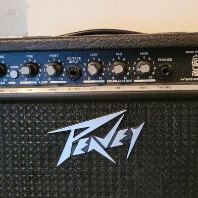 Lot 72: Vintage 1990's PEAVY Rage 158 Guitar Amplifier 