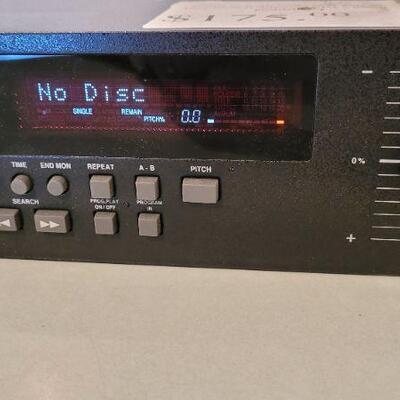 Lot 73: Vintage DENON DN-C635 CD Mp3 Player 