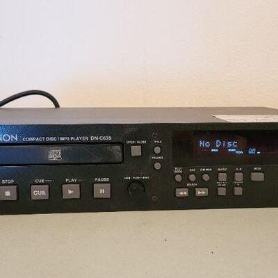 Lot 73: Vintage DENON DN-C635 CD Mp3 Player 