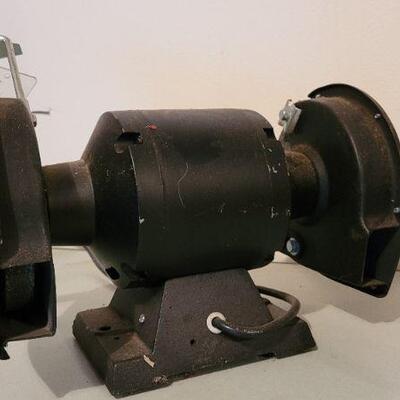 Lot 82: Vintage ALL TRADE All Ball Bearing Bench Grinder TESTED A+