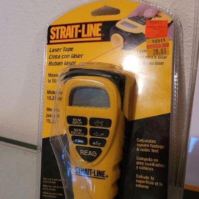 Lot 86: (2) New Tools - DIGITAL TIRE GAUGE & STRAIT LINE