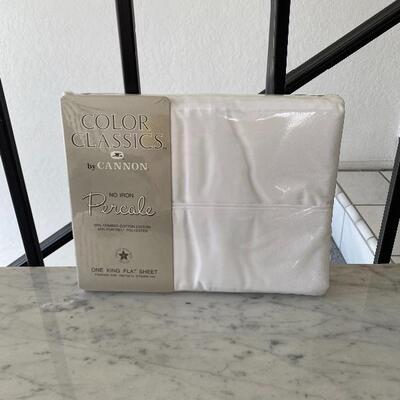 White Color Classics Percale King Size Flat Sheet NEW YD#022-0107