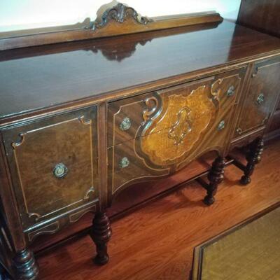 pick up Walpole-William and Mary Style Dining Set-pick up Walpole