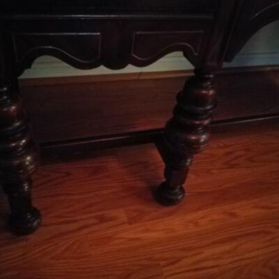 pick up Walpole-William and Mary Style Dining Set-pick up Walpole