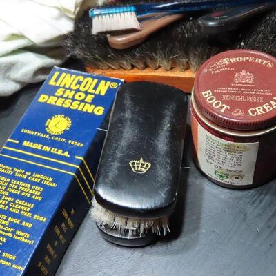 Shoe Shining kit