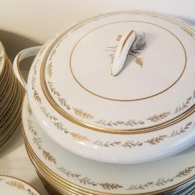 Lot #38  Large Set Vintage Noritake Fine China in the "Ferncliff" pattern - Mid Century