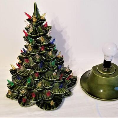 Lot #39  Vintage Ceramic Christmas tree - complete!