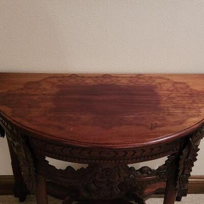 Lot 114: BOMBAY Carved Table (38.5" Ã— 17.5" Ã— 30.5")