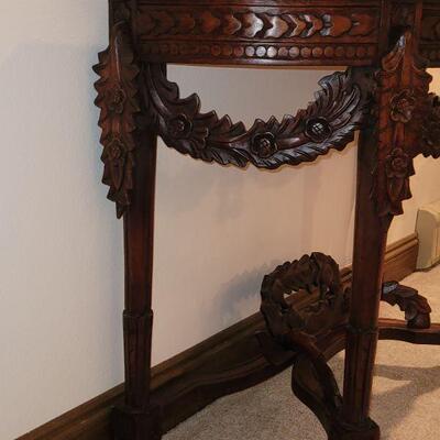 Lot 114: BOMBAY Carved Table (38.5" Ã— 17.5" Ã— 30.5")