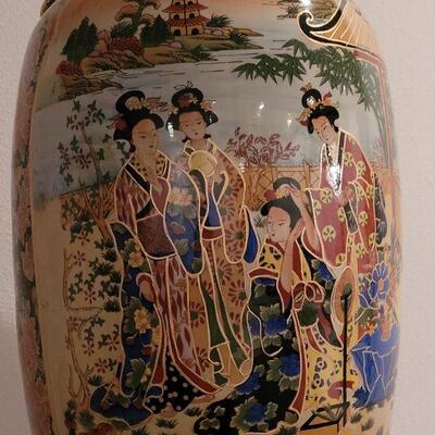Lot 122: Vintage Handpainted Over Transfer Chinese Vase 35.5