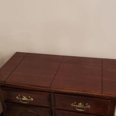Lot 138: Bernhardt Cherry Buffet 35"Ã— 17.5" Ã— 32" 