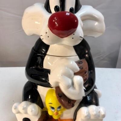 Vintage 1998 Looney Tunes Tweety Bird and Sylvester the Cat Cookie Jar YD#020-1220-00228