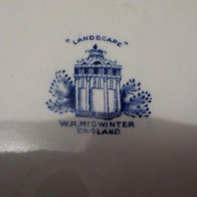 " W.R. Midwinter Landscape servingnbowl with cover 7in."