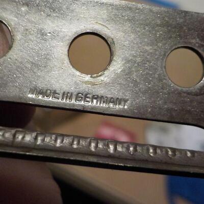 " Women's 1930's Razor made in Germany Kit".